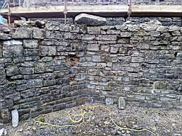 acastle 170350.jpg